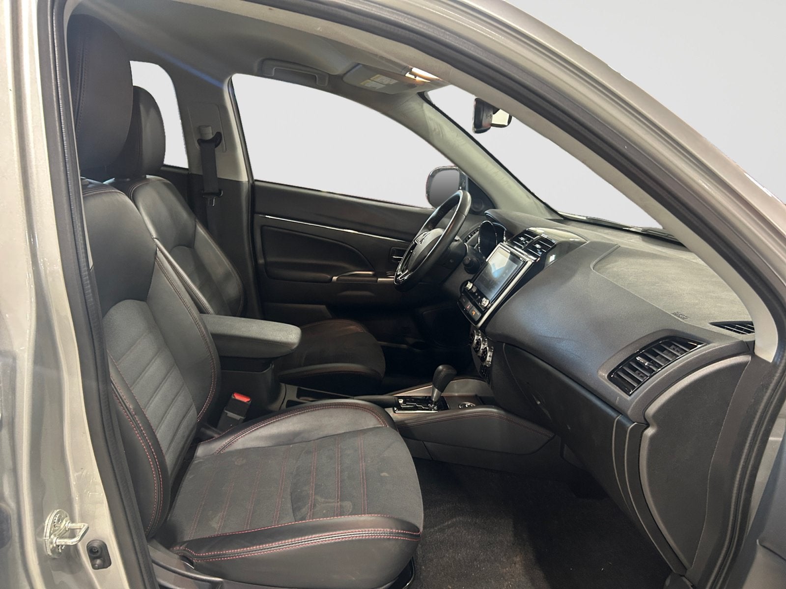 2024 Mitsubishi Outlander Sport Base