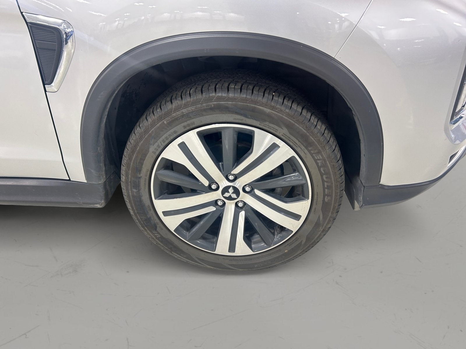 2024 Mitsubishi Outlander Sport Base