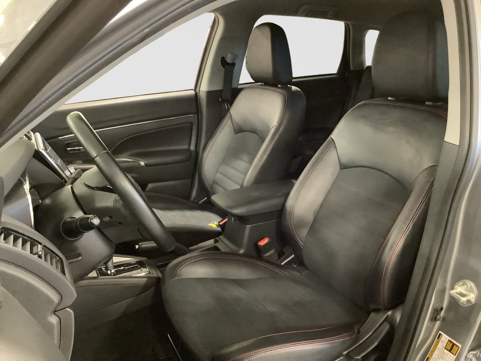 2024 Mitsubishi Outlander Sport Base