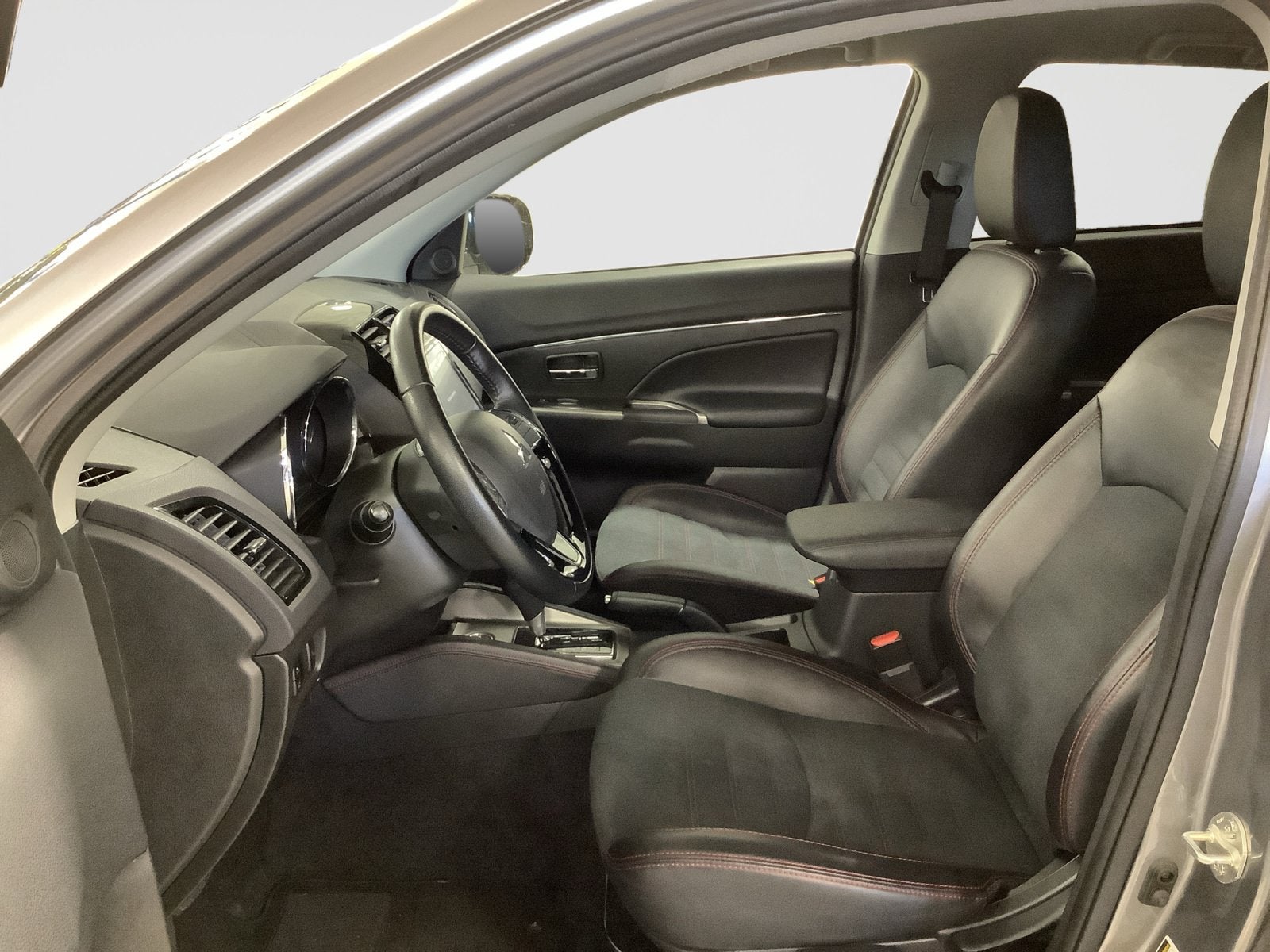 2024 Mitsubishi Outlander Sport Base