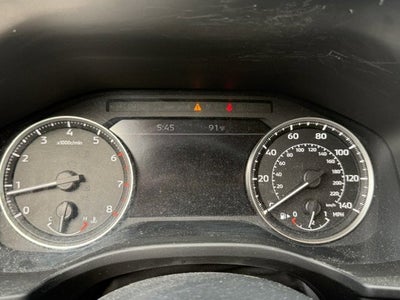 2023 Mitsubishi Outlander Base