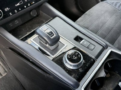 2023 Mitsubishi Outlander Base