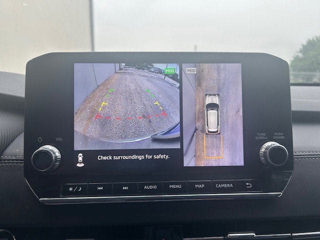 2023 Mitsubishi Outlander Base