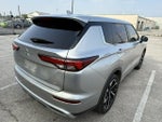 2023 Mitsubishi Outlander Base