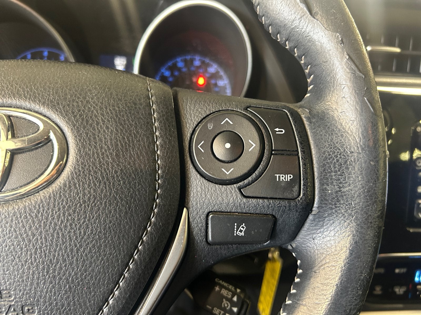 2017 Toyota Corolla iM BASE