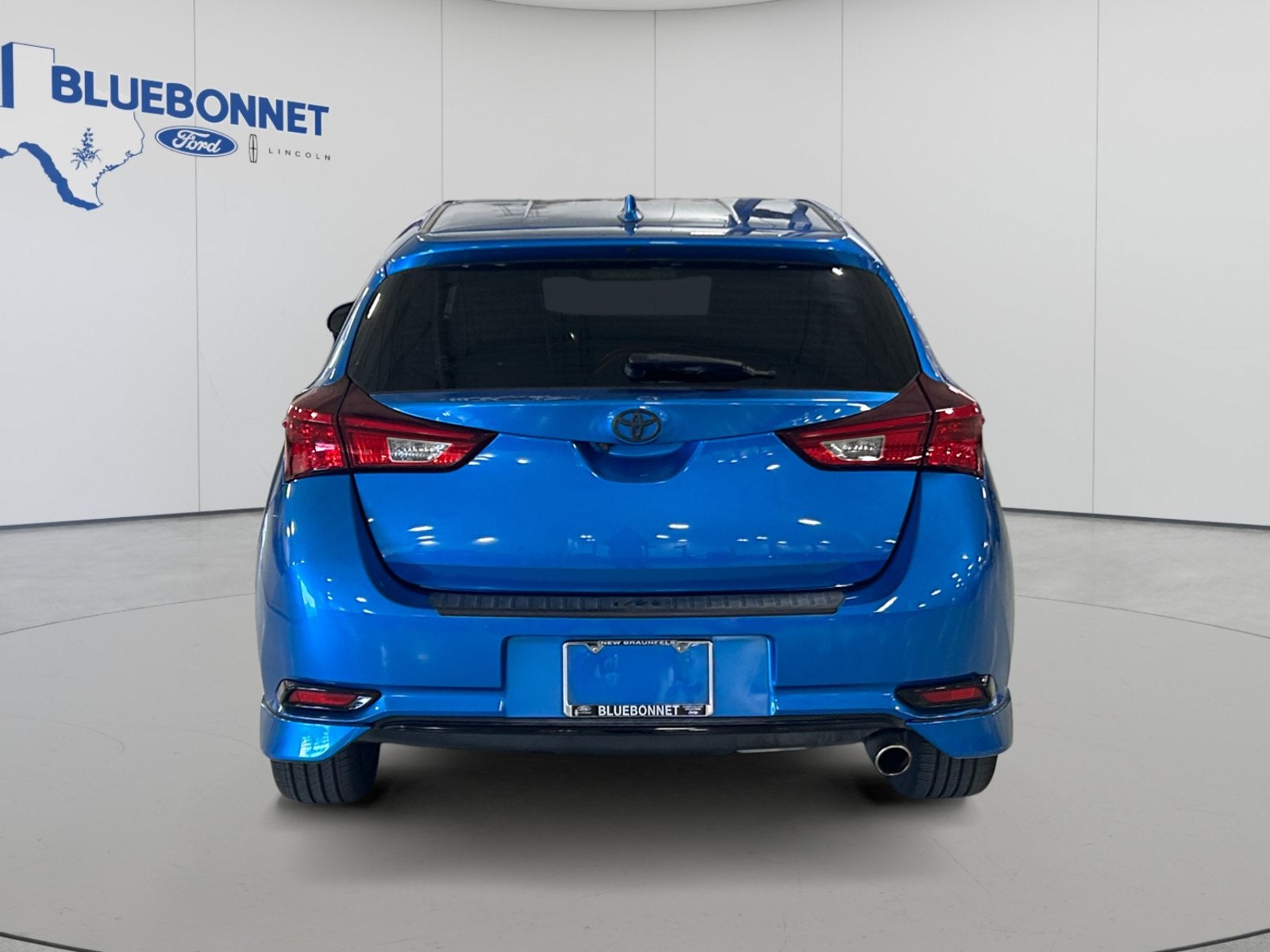 2017 Toyota Corolla iM BASE