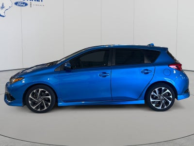 2017 Toyota Corolla iM BASE