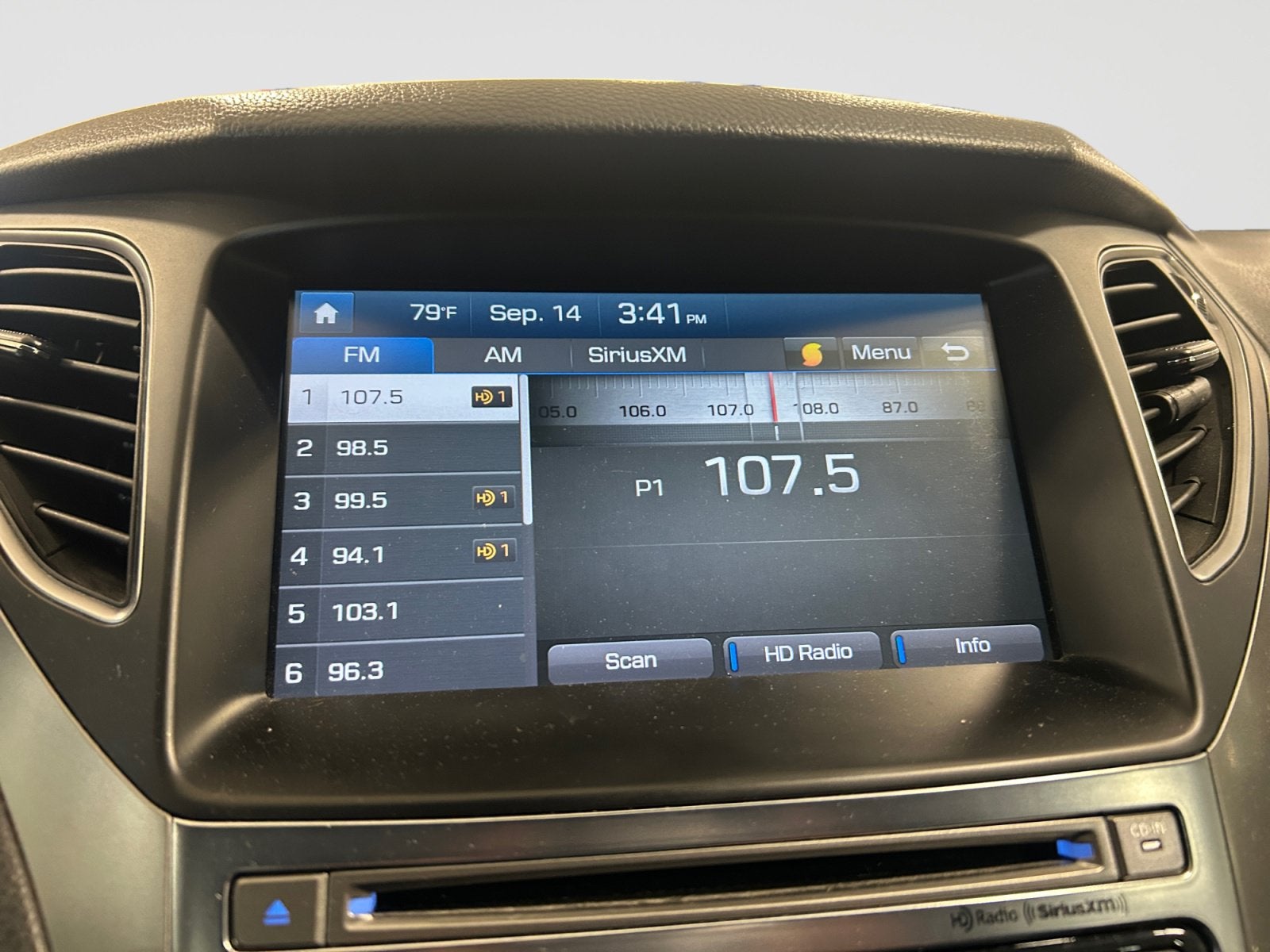 2017 Hyundai Azera Limited