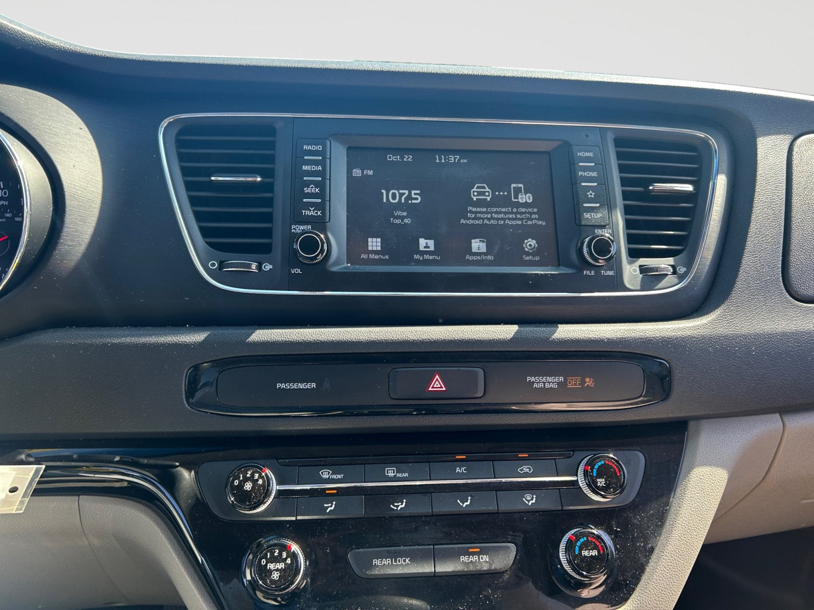 2021 Kia Sedona LX