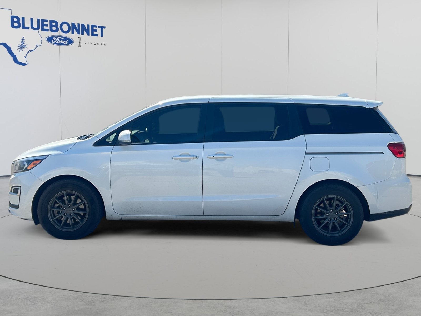 2021 Kia Sedona LX