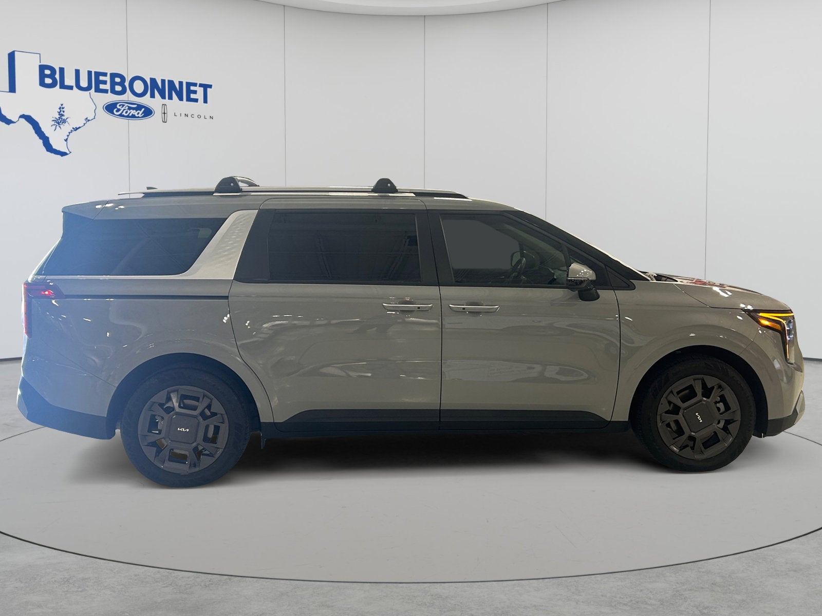 2025 Kia Carnival Hybrid EX