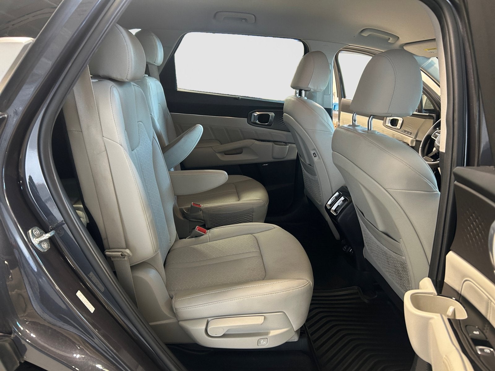 2023 Kia Sorento Hybrid SX Prestige