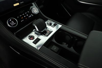 2025 Jaguar F-PACE R-Dynamic S