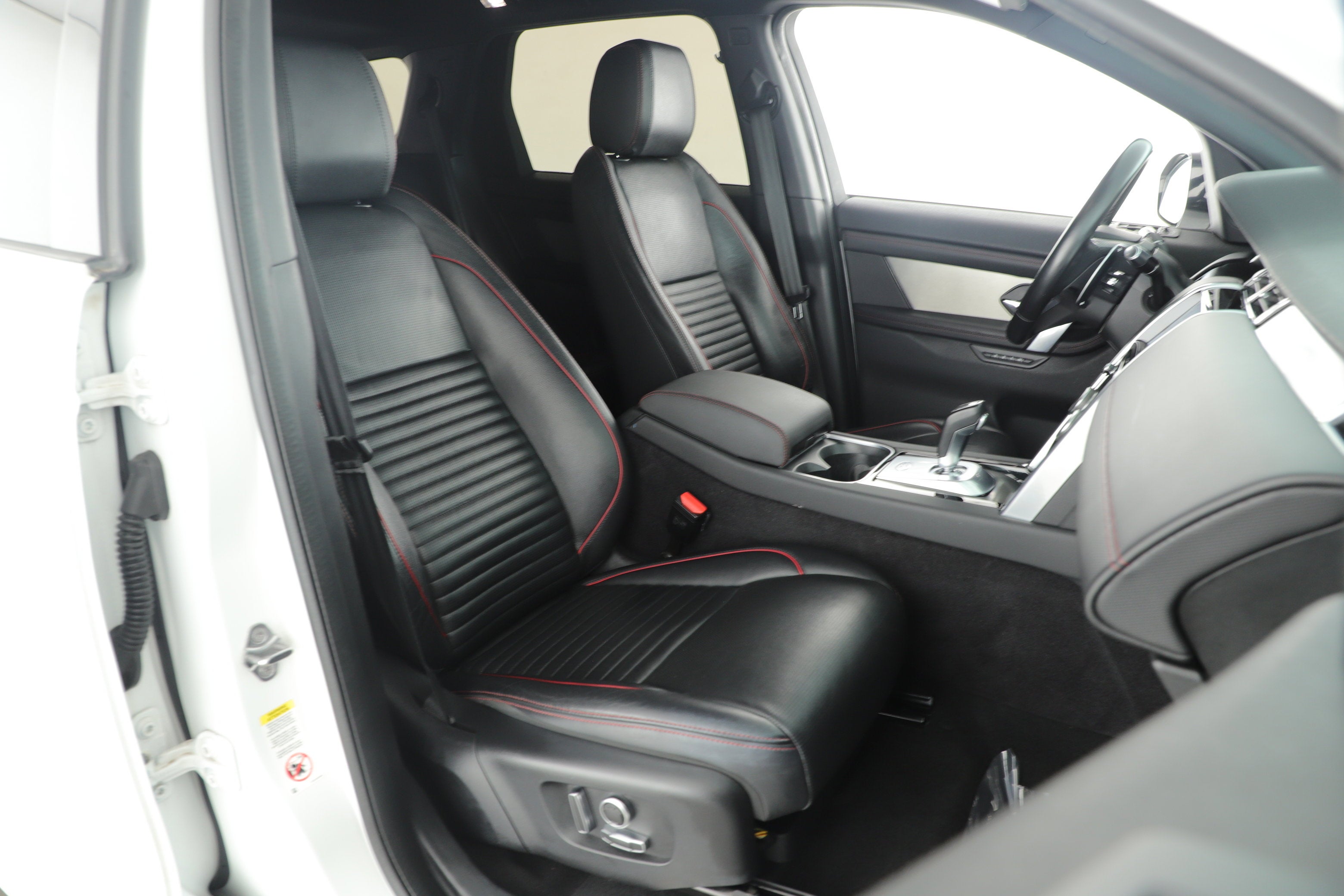 2022 Land Rover Discovery Sport S R-Dynamic