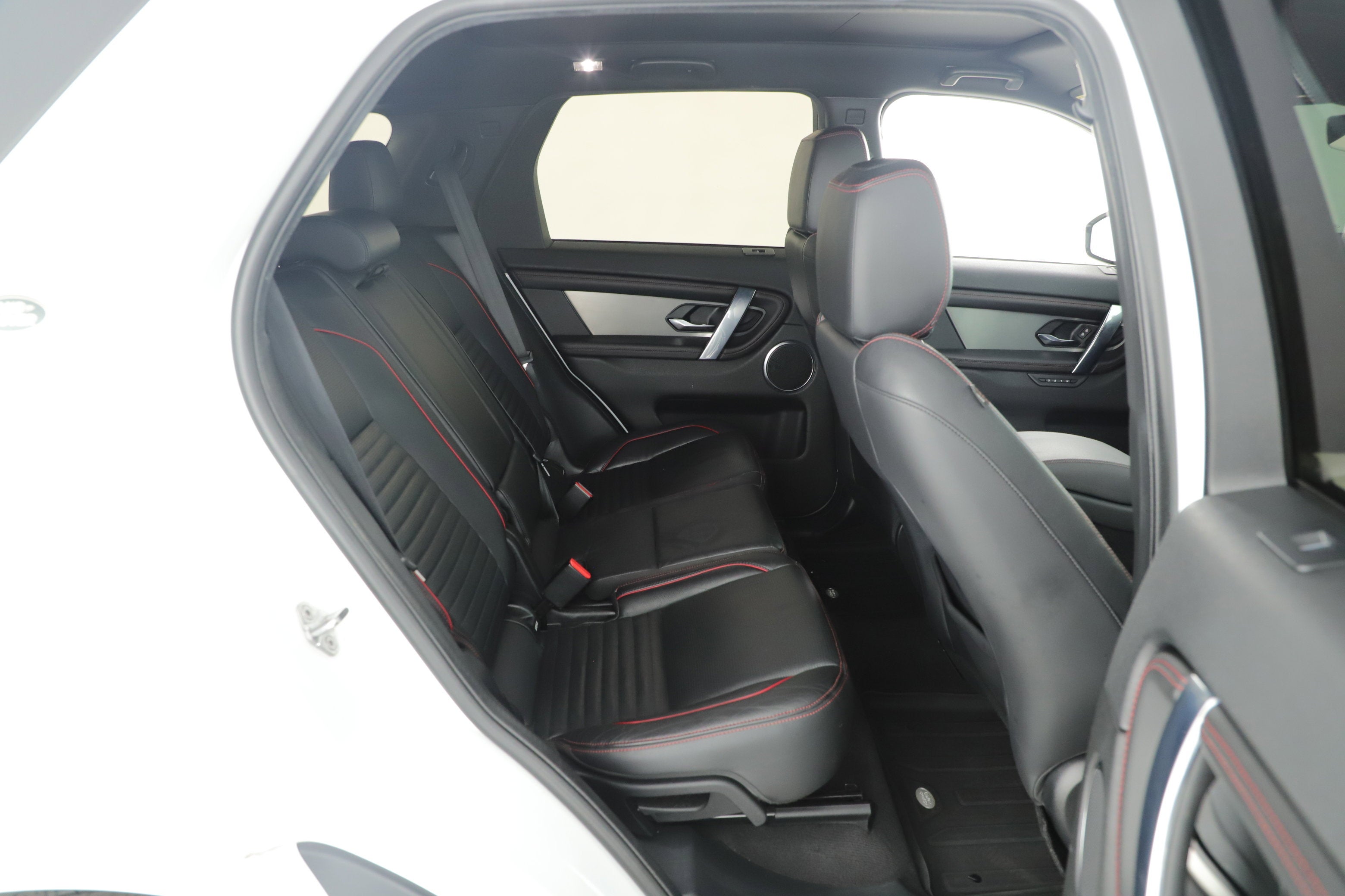 2022 Land Rover Discovery Sport S R-Dynamic