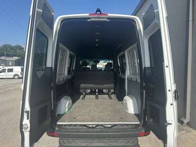2024 Mercedes-Benz 2500 VAN Base
