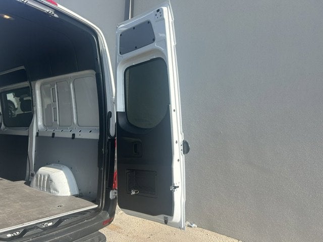 2024 Mercedes-Benz 2500 VAN Base