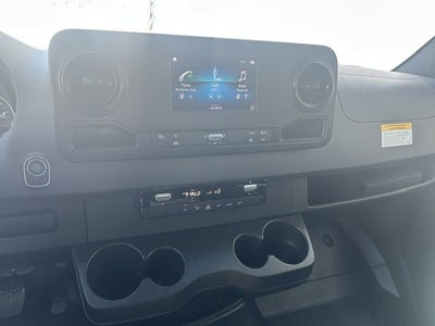 2024 Mercedes-Benz 2500 VAN Base