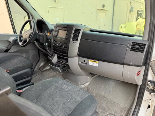 2017 Freightliner Sprinter Cargo Van Base