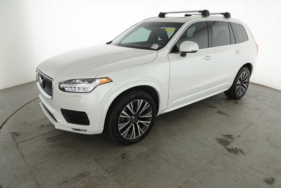 2022 Volvo XC90 Momentum