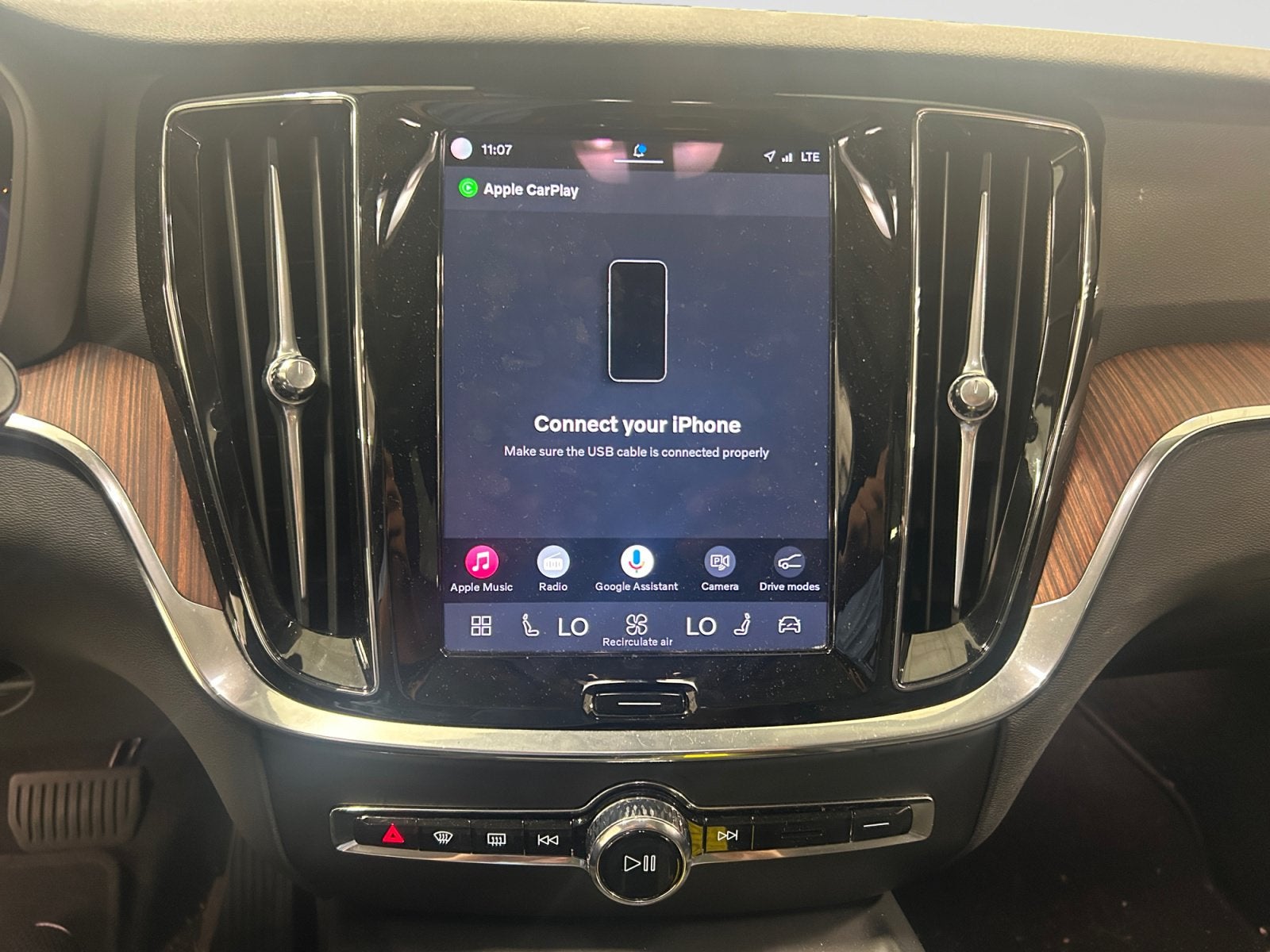 2025 Volvo V60 Cross Country Plus