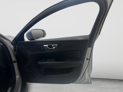 2025 Volvo V60 Cross Country Plus