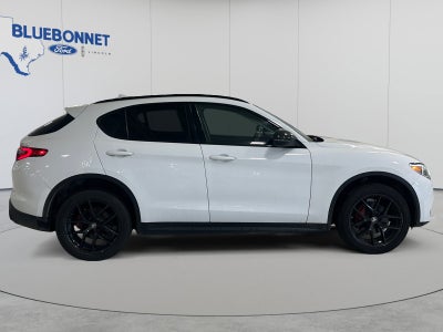 2020 Alfa Romeo Stelvio Base