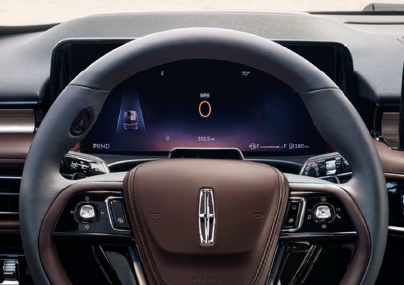 The driver’s information cluster display behind the steering wheel is shown. | Bluebonnet Motors Lincoln in New Braunfels TX