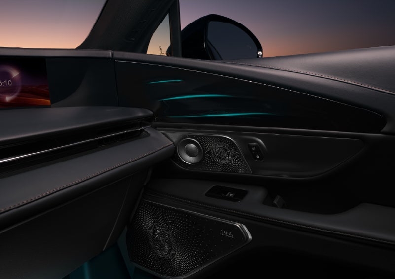 Selectable ambient lighting glows in the passenger door panel. | Bluebonnet Motors Lincoln in New Braunfels TX