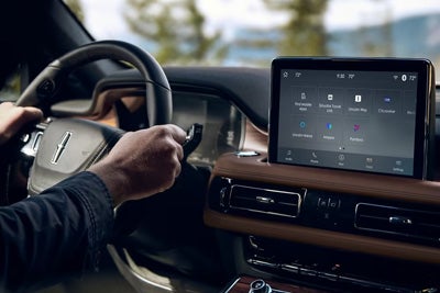 2024 Lincoln Aviator technology