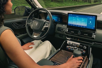 2024 Lincoln Navigator technology